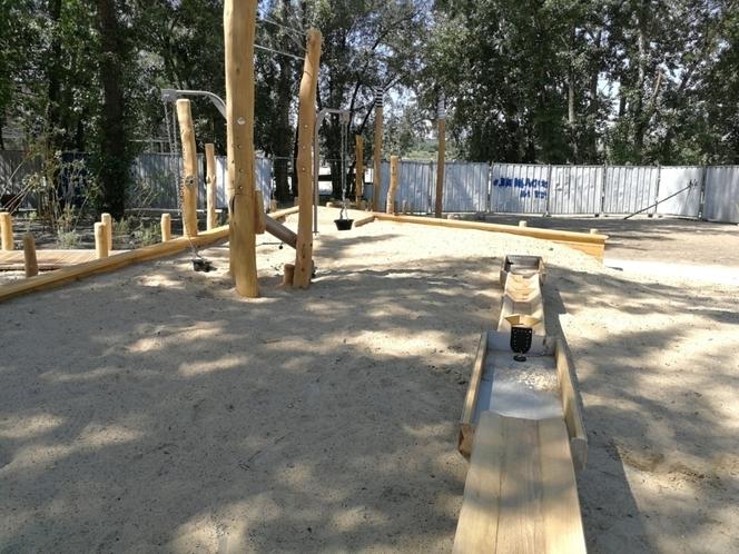 Nieplac zabaw na Plaży Romantycznej