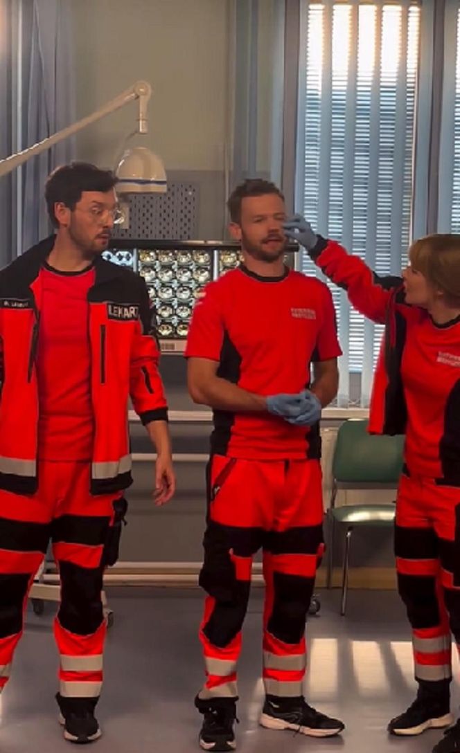 Na sygnale. Lisicki (Kamil Błoch), Nowy (Kamil Wodka), Basia (Anna Wysocka-Jaworska)