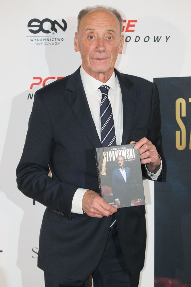 Dariusz Szpakowski napisał książkę. Plejada gwiazd na premierze