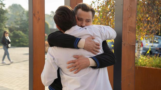 Na dobre i na złe, odcinek 725. Borys (Marcin Zacharzewski), Jakub (Maciej Zacharzewski)