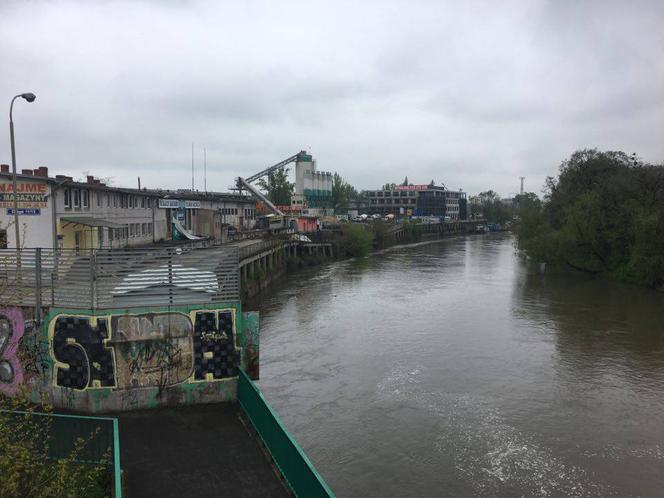 Zawalił się fragment nabrzeża Odry