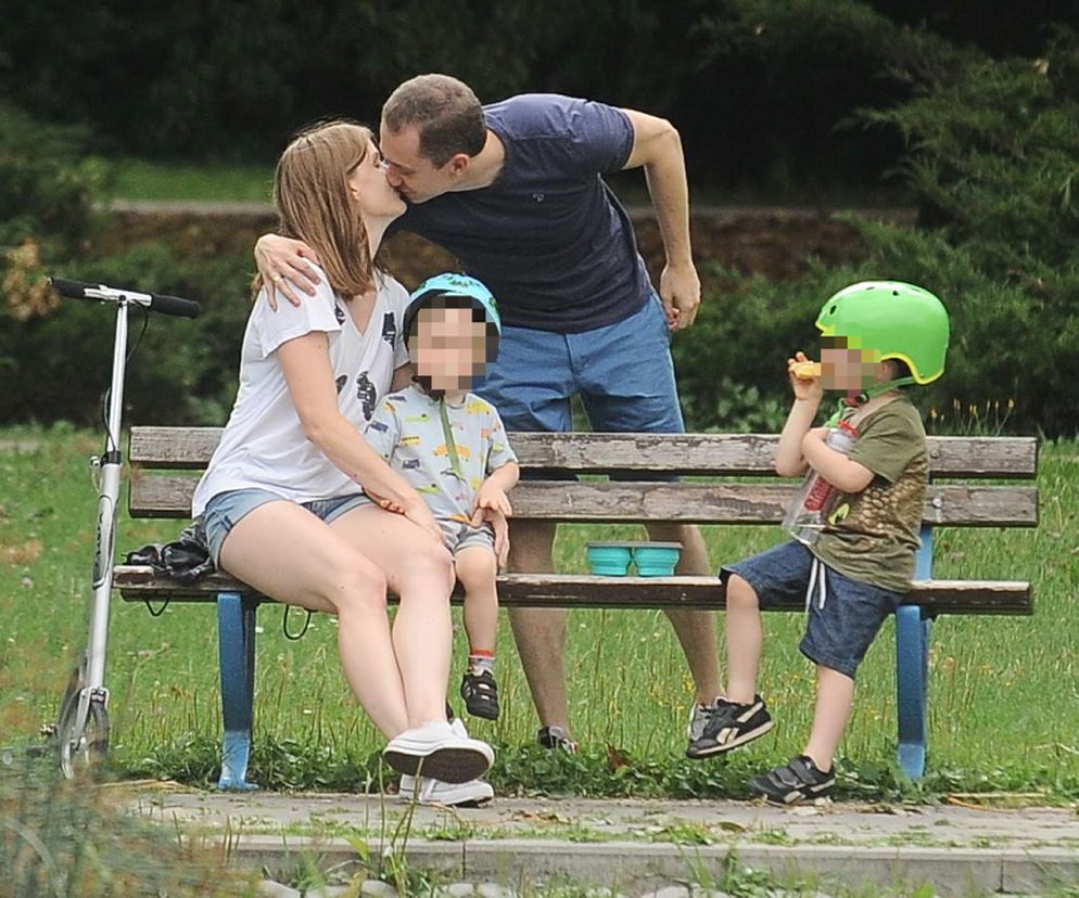 CEZARY TOMCZYK Z RODZINA