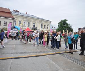 Dni Kielc 2023. Jarmark na ulicy Sienkiewicza, sceny na Placu Artystów i w Rynku