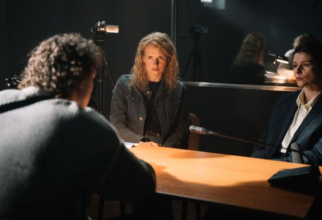 "Profilerka" sezon 2 - odcinek 12 streszczenie. Jarek Rekowski przyznaje się do romansu z żoną szefa