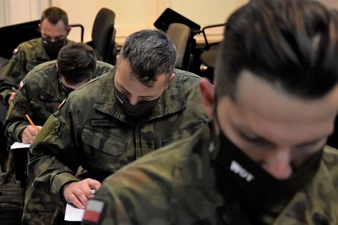 Świętokrzyscy terytorialsi po kolejnych egzaminach. Zdradzamy z czym się zmagali