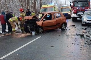  Kraksa trzech aut pod Siedlcami, dwie osoby poważnie ranne