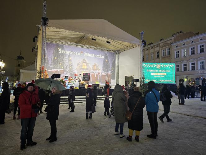 Jarmark Bożonarodzeniowy 2023 na rzeszowskim Rynku