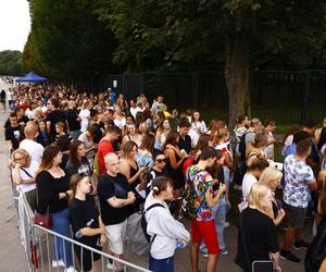 Gigantyczne kolejki przed stadionem. Tak fani czekali na koncert Dawida Podsiadło