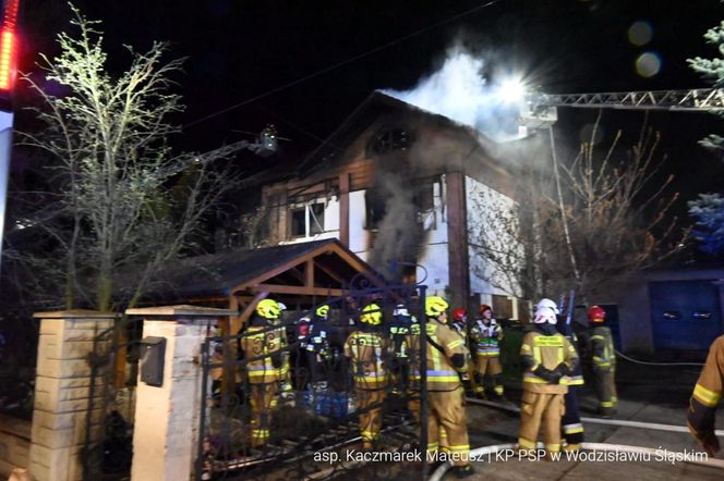 Tragiczny pożar w Pszowie. Pięć osób nie żyje