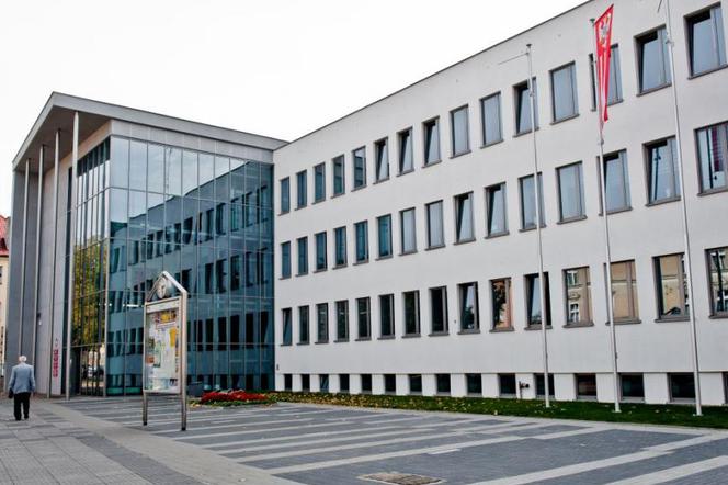 Wydziały komunikacji w całym kraju przeżywają oblężenie