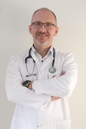 dr n. med. Piotr Dąbrowiecki