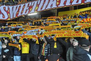 Kibice na meczu Korona Kielce - Widzew Łódź. 11 kwietnia 2025