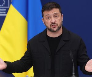 Tak Zełenski prezentuje się na salonach. Wszystkie stroje prezydenta Ukrainy