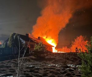 Pożar domu w Hałcnowie. Ruszyła zbiórka