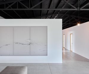 Siedziba i salon wystawowy firmy Janošík