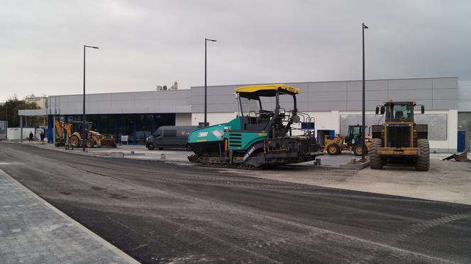 Budowa Lidla na bydgoskich Kapuściskach. Jak przebiegają prace? [ZDJĘCIA]