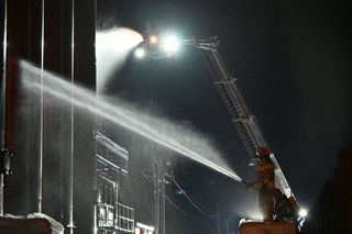 Pożar hali w Mińsku Mazowieckim gasiło ponad 50 zastępów strażaków