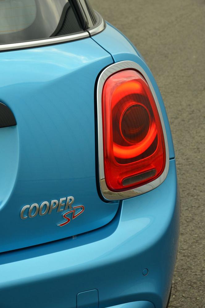 Mini Cooper 5D 2015