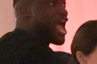 Niezła bibka Afryka Express. Obejrzeli razem odcinek, a potem poszli w tango. Iwan wyszedł ostatni