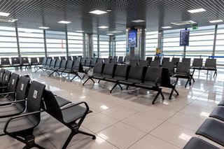 Ławki Nowego Stylu na lotnisku w Jasionce (Rzeszowie)