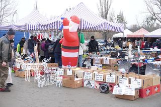 Tłumy na Niedzielnym Targu przy Avenidzie [ZDJĘCIA]