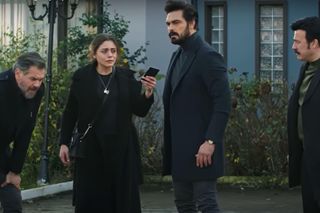 Emanet. Yaman dowie się, co zrobiła Canan! 