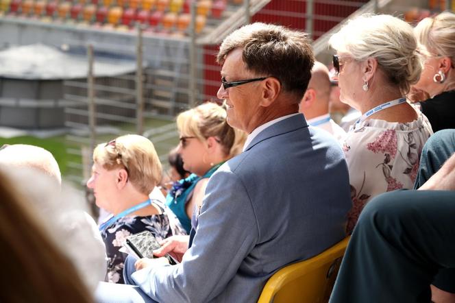 Kongres Świadków Jehowy 2024 na Stadionie Miejskim w Białymstoku