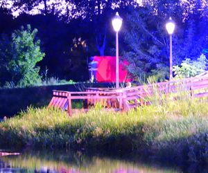 Koszmar pod Warszawą. Ciało zwisało głową w dół z zapory wodnej