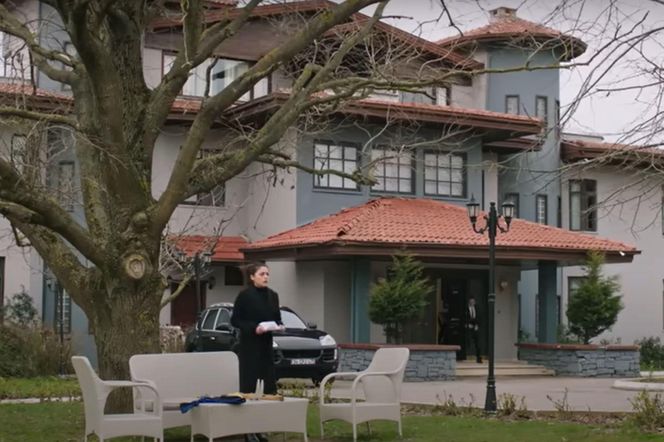 Czy Seher podpisze dokument? Tym samym stanie się piekielnie bogata 