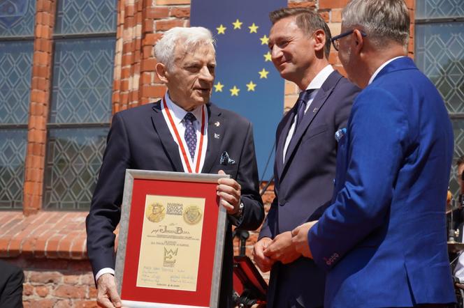 Prof. Jerzy Buzek laureatem I edycji Nagrody Króla Eryka Pomorskiego