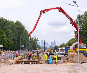 Budowa tramwaju na Stegny w Warszawie