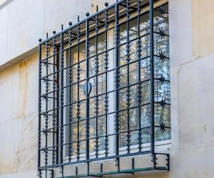 Kamienica na ul. Konopnickiej 5 w Warszawie