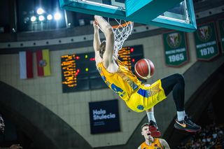 Upragniona wygrana - STAL lepsza niż WILKI