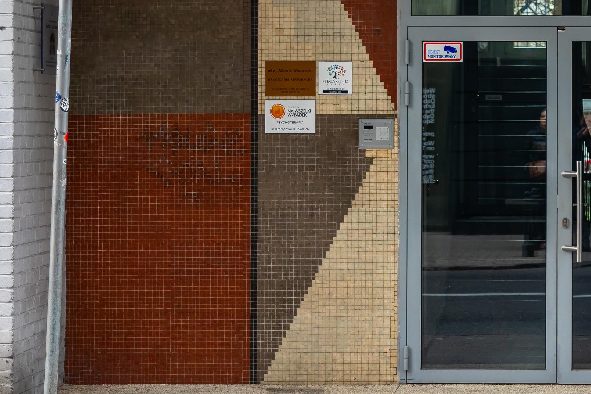 Pierwszy Mister Warszawy. Blok na Kredytowej 8 w Warszawie