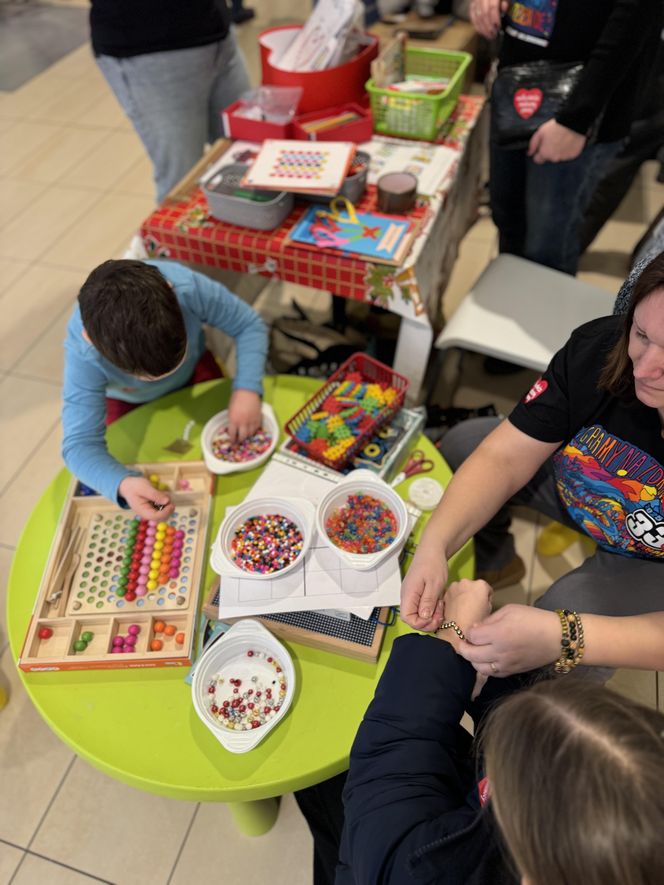 WOŚP w Olsztynie. Moc atrakcji w Centrum Handlowym Aura. Zobacz zdjęcia!