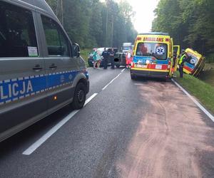 Karetka zderzyła się z samochodem! Poważny wypadek między Iławą a Sampławą