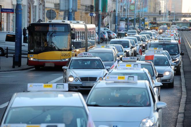 Przybędzie metra. Ubędzie autobusów