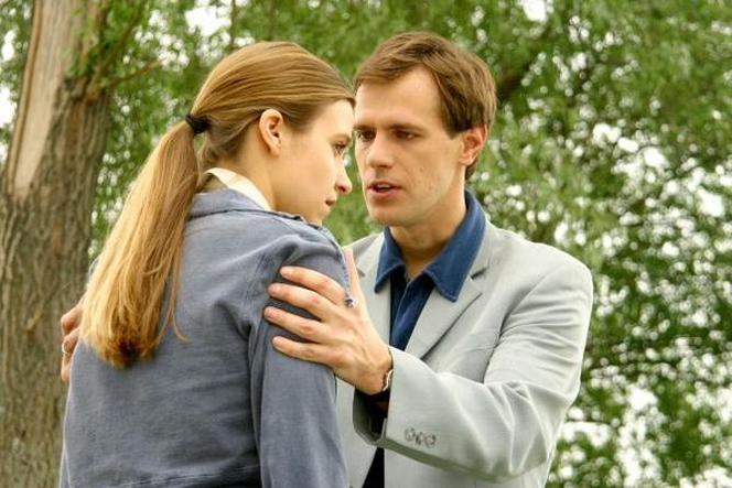 M jak miłość. Małgosia (Joanna Koroniewska), Michał Łagoda (Paweł Okraska)
