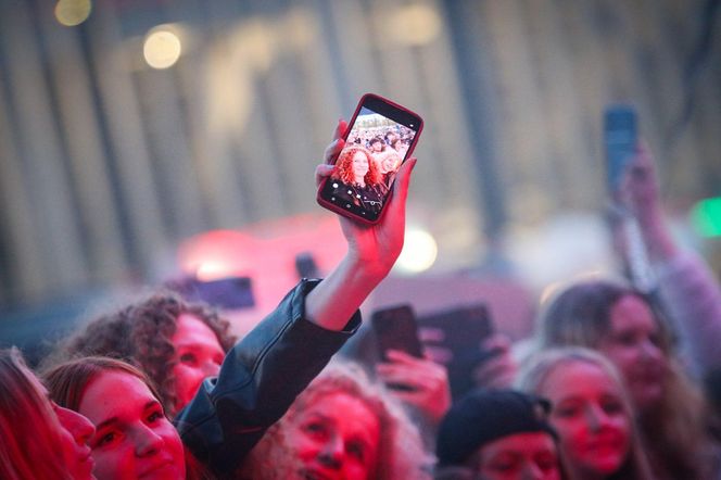 Trzeci dzień Sosnowiec Fun Festival. Na scenie Oskar Cyms, Krzysztof Cugowski i Lady Pank
