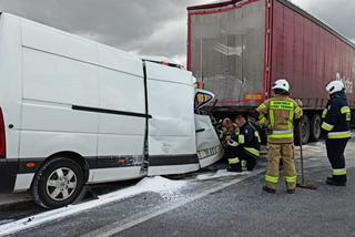 Wypadek busa na autostradzie A4