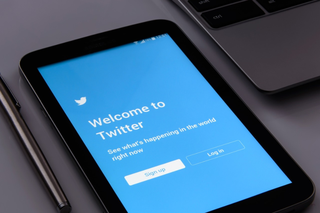 Twitter zmagał się z poważną awarią. Użytkownicy bez dostępu do profilu i Tweetdecka