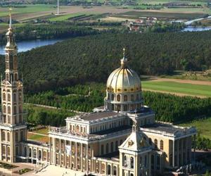 Sanktuarium Matki Bożej Bolesnej Królowej Polski w Licheniu Starym