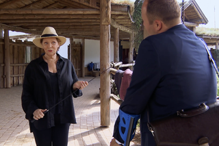 Barwy szczęścia, odcinek 2762: Józefina Rawicz (Elżbieta Jarosik), Klemens (Sebastian Perdek)