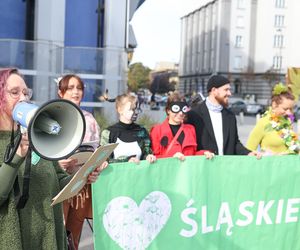 Ulicami Katowic przeszedł I Marsz Śląskiej Przyrody. Wydarzenie, jakiego jeszcze nie było