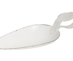 Domowe akcesoria emaliowane