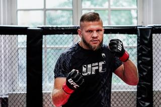 Marcin Tybura przed kolejną walką wieczoru w UFC! Zawodnik opowiedział nam o swoich przygotowaniach [WYWIAD]