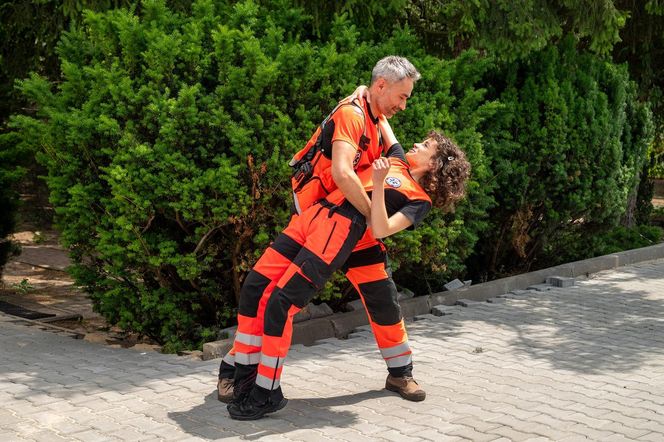 Na sygnale, odcinek 767. Benio (Hubert Jarczak), Róża (Adrianna Jagiełło)