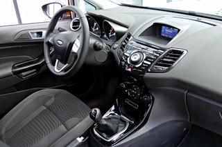 Nowy Ford Fiesta 1.0 EcoBoost - TEST, opinie, zdjęcia - DZIENNIK DZIEŃ 4: Wnętrze, bagażnik i wyposażenie