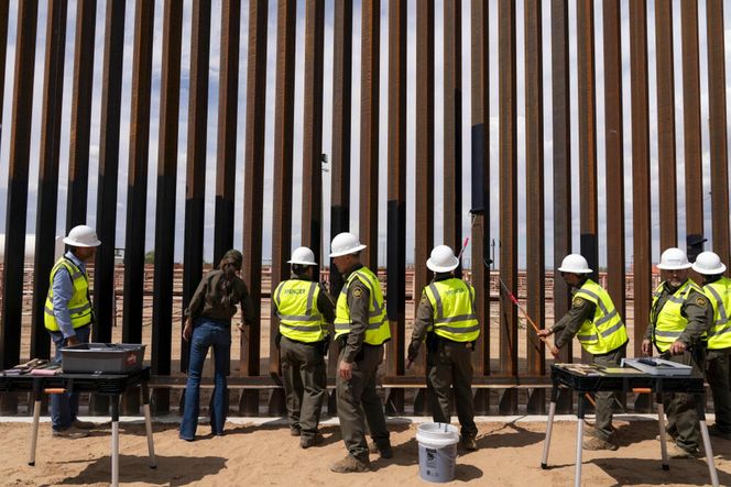 Meksyk/ Prasa wątpi w przydatność malowania muru granicznego z USA na czarno