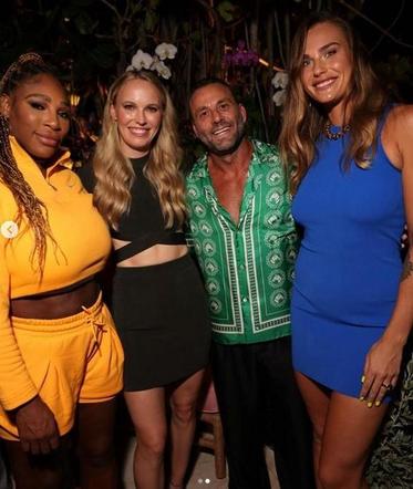 Aryna Sabalenka balowała z Sereną Williams, Victorią Beckham i Karoliną Woźniacką! ZDJĘCIA